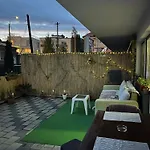 Bobo S House
